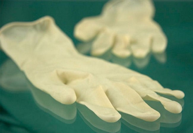 одноразовые смотровые перчатки