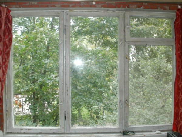 staré drevené okná