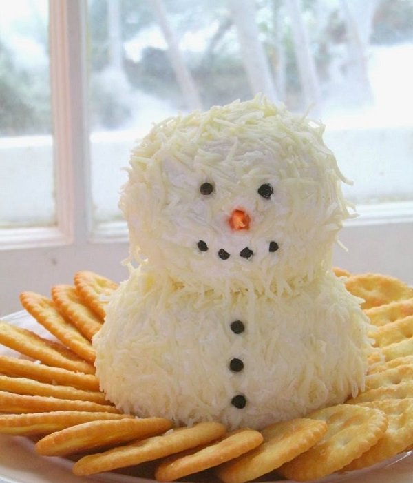 новогодний салат-снеговик
