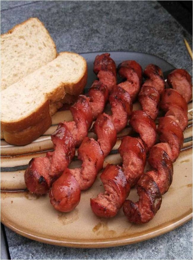 непривычное нарезание сосисок