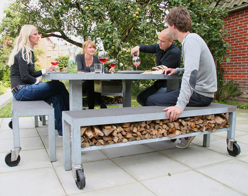 скамейка для хранения дров