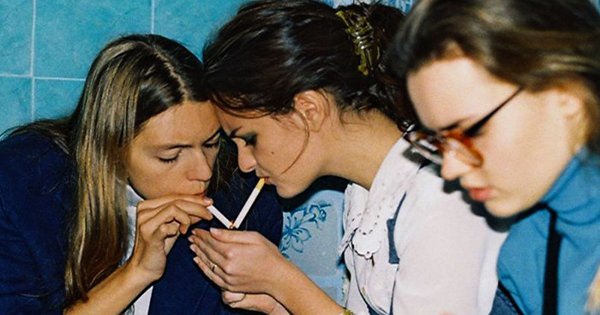 Что подсовывают нам производители в пачках от сигарет: 597 ингредиентов помимо обычного табака.