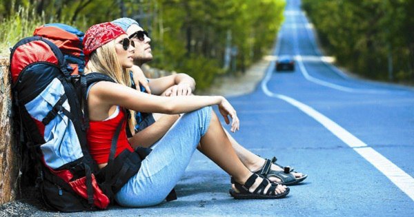 8 ресурсов для отличного отпуска: как переночевать в замке по цене хостела.