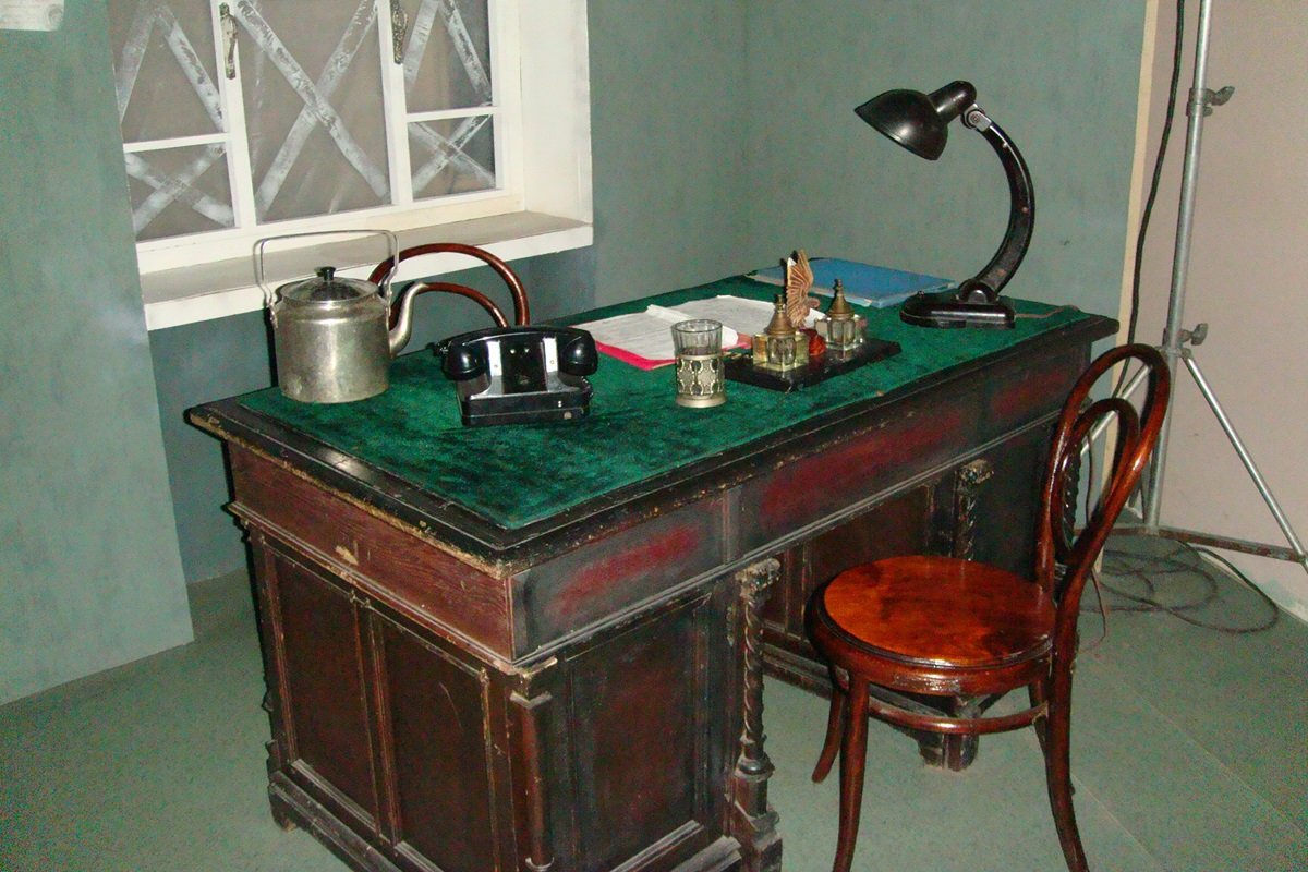 актеры фильма место встречи изменить нельзя 1979