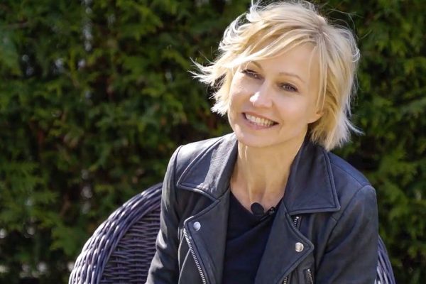 За что зрители обожают часто улыбающуюся Ингеборгу Дапкунайте