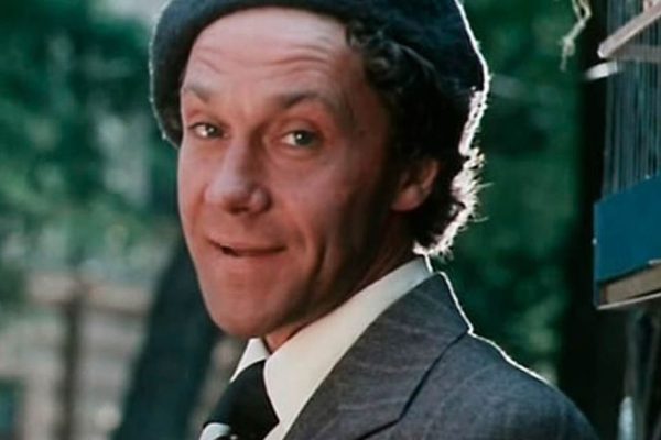 Почему чудаковатый, но добрый Александр Леньков сам шил одежду для жены и дочери, непростая судьба