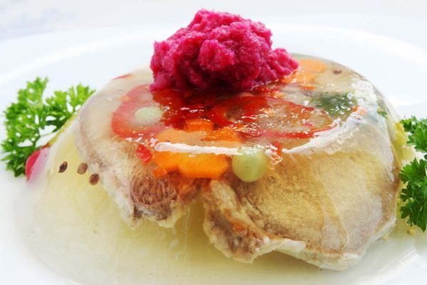 Какие блюда нашей кухни отбивают аппетит у иностранцев и приводят их в недоумение