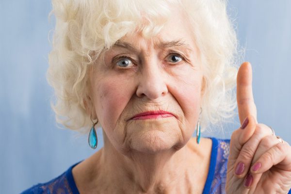 Почему родная бабушка шеймит внучку, что стала упитанней за лето