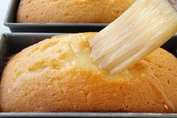 Бесподобный банановый хлеб! Быстренько замешиваю тесто, и через мгновение подаю на стол…