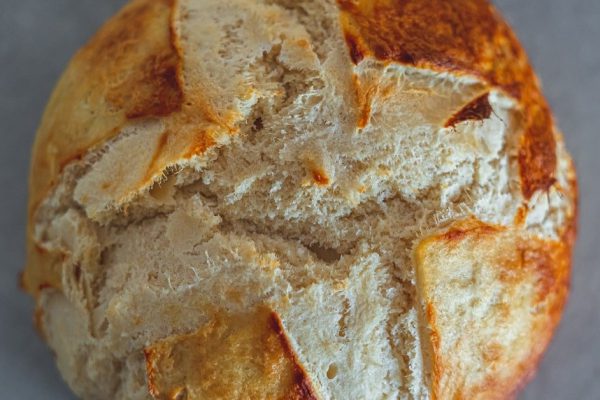 Белый хлеб на сухих дрожжах по турецкому рецепту, хрустящий и мягкий экмек