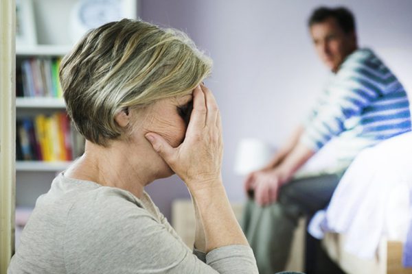 Что нужно помнить о материнстве пожилым красавицам