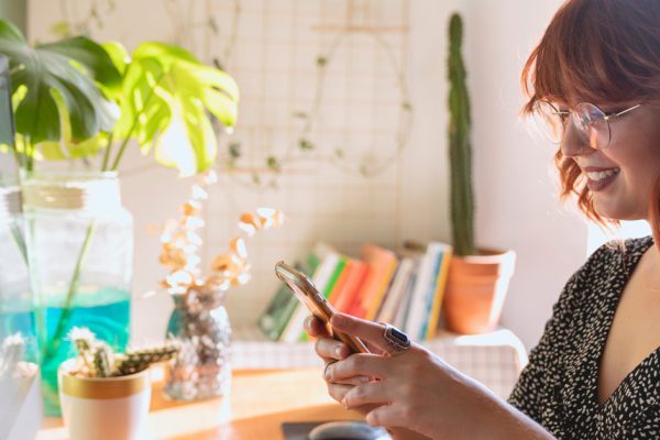 Кузина заявилась в гости без предупреждения, съела все наши котлеты, муж останется теперь без ужина