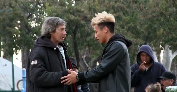 Этот социальный эксперимент поразил тысячи! Мало кто смог бы поступить так, как он.