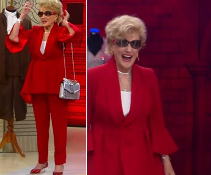 красный брючный костюм