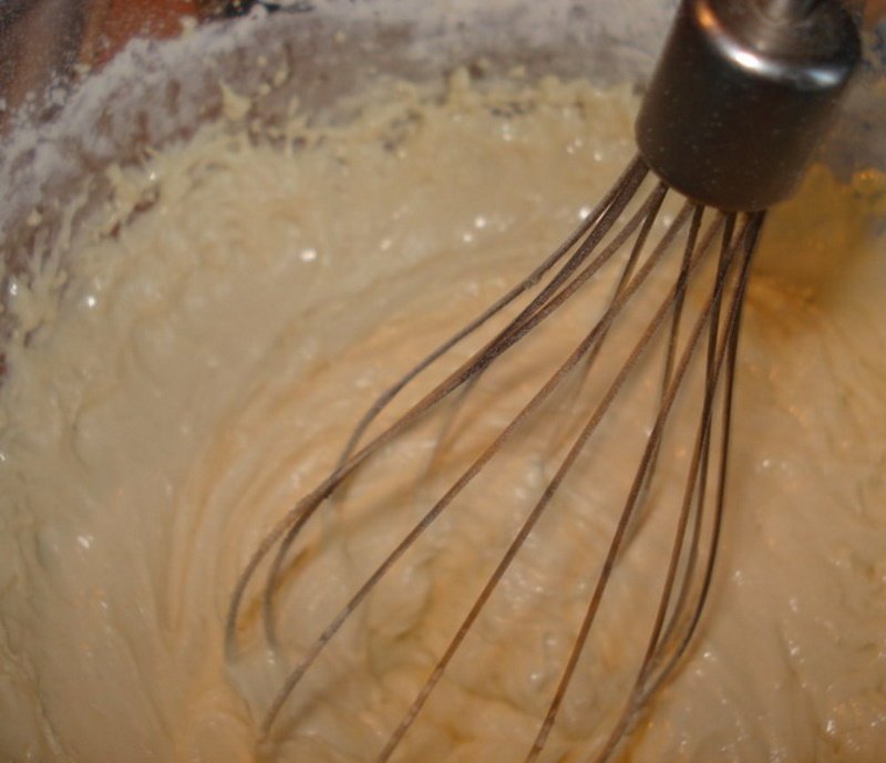 Рецепт бисквита на горячем молоке Кулинария,Десерты,Масло,Молоко