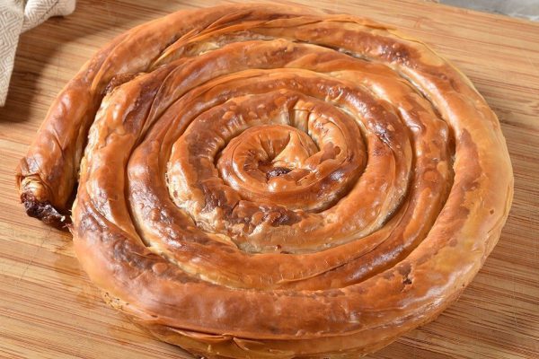 Моложавая мама жениха рассказала, что проводит на кухне минимум времени, потому и не стареет