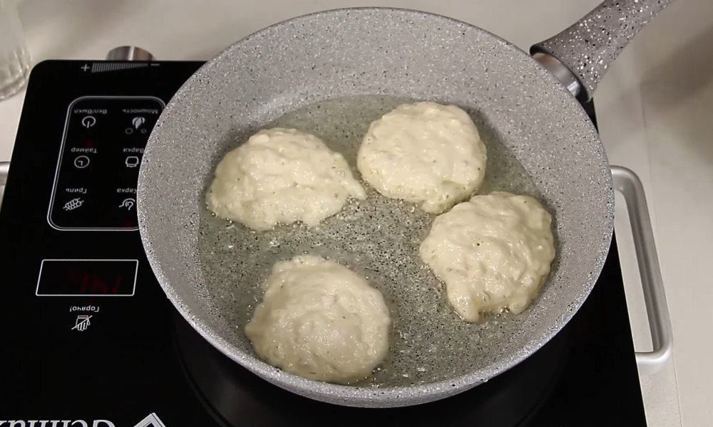 соленые оладьи на воде