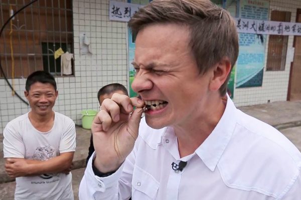 Как посетить разные страны и набраться новых впечатлений, не вставая с дивана