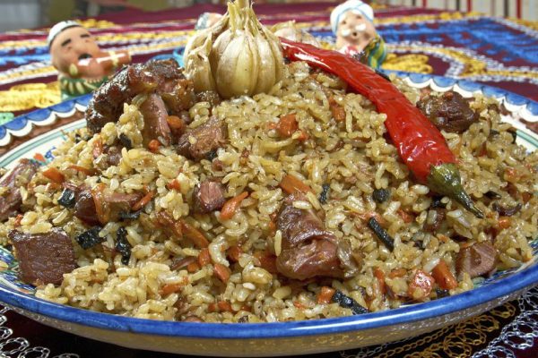 Чем потчуют в Узбекистане иностранцев скромные хозяева