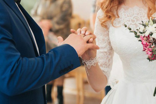 Как намекнуть мужчине о женитьбе