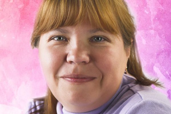 Благодаря чему некоторые дамы в пятьдесят выглядят как студентки, а иные в тридцать как тетушки