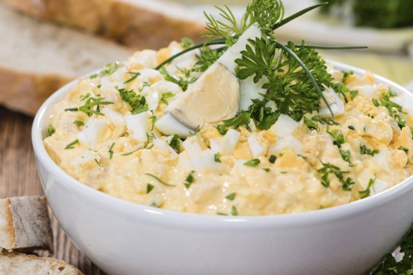 Подборка любимых с детства салатов