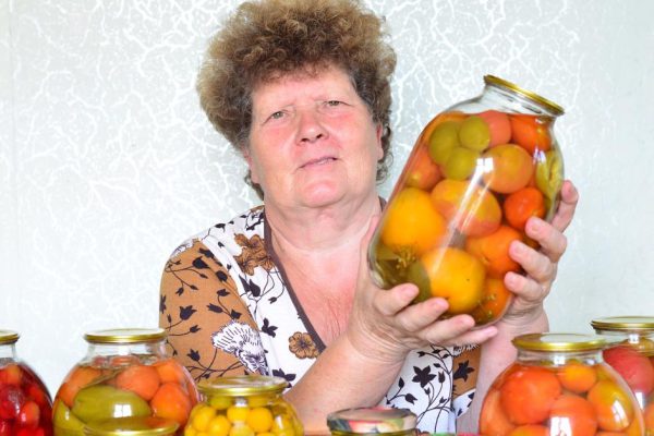 От каких привычек до сих пор не могут отказаться советские люди и помогает ли это им в жизни