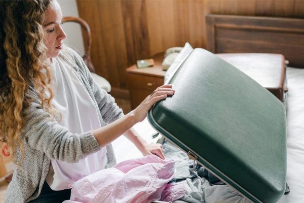 Пока муж со своей мамашей шастали на рынке, я мигом собрала вещи и уехала к своей маме, не вернусь ни за какие коврижки