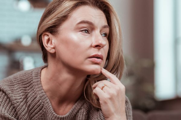 Муж нашел себе другую и захотел уйти из семьи, я решила поступить мудро, теперь ни о чём не жалею