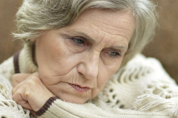 Старушка не позволяла никому входить в свой дом 13 лет, от увиденного у меня ноги подкосились