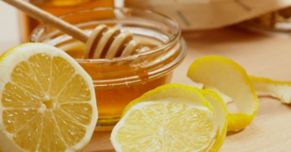 7 невероятных целебных свойств мёда с лимоном: кладезь здоровья, который всегда под рукой!