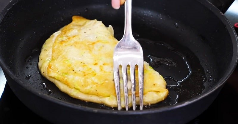 как приготовить чебуреки из кабачков