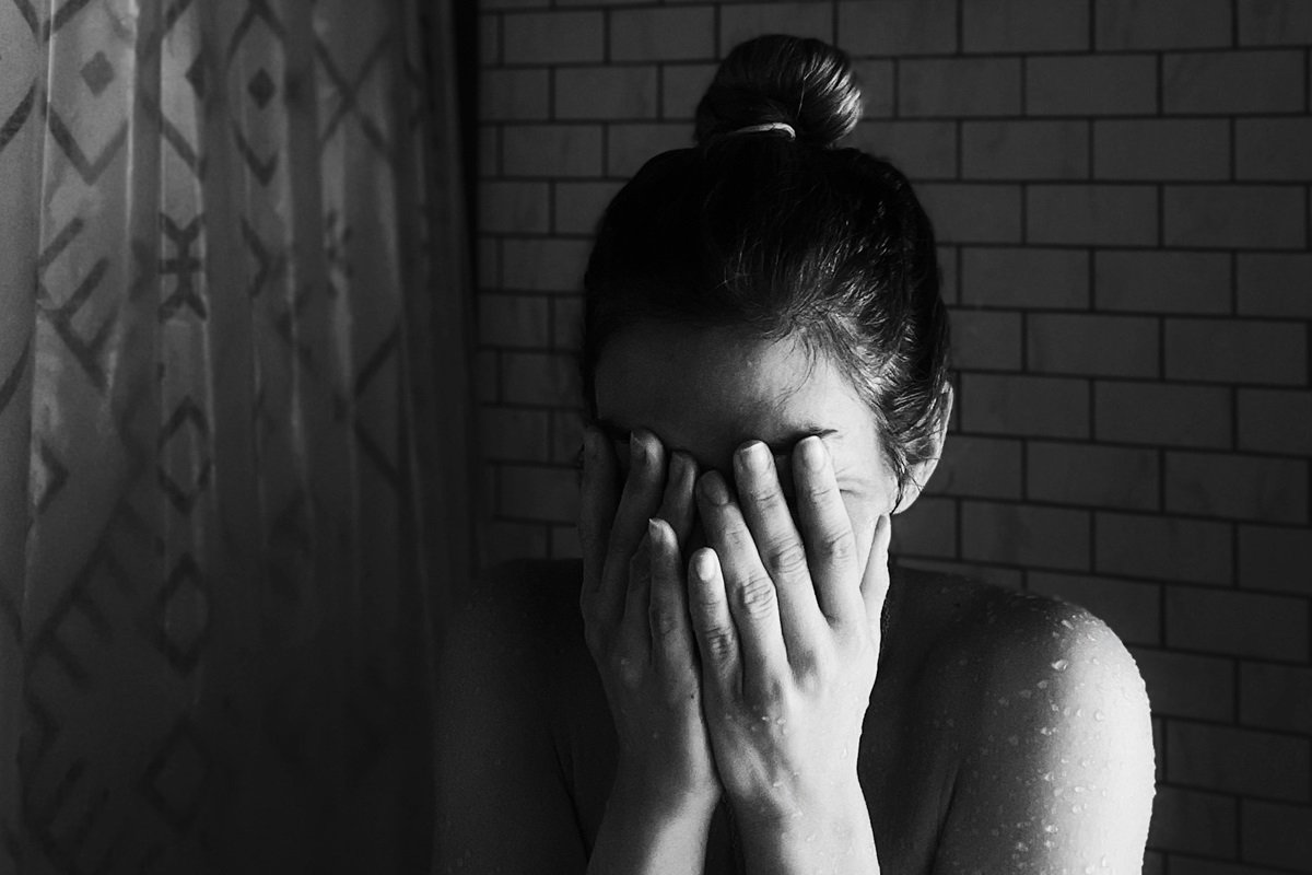 человек в сложной ситуации фотография