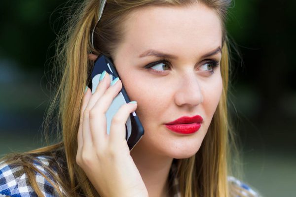 Мы только разобрались со всеми проблемами и решились переехать в город, как позвонила мама