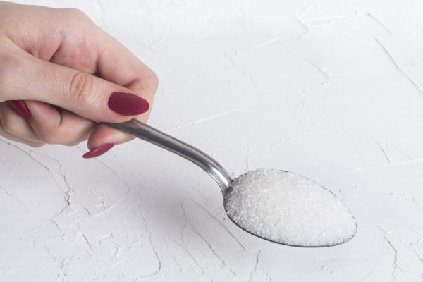 Чем можно заменить сахар: что бросать в чай и кофе вместо сахара