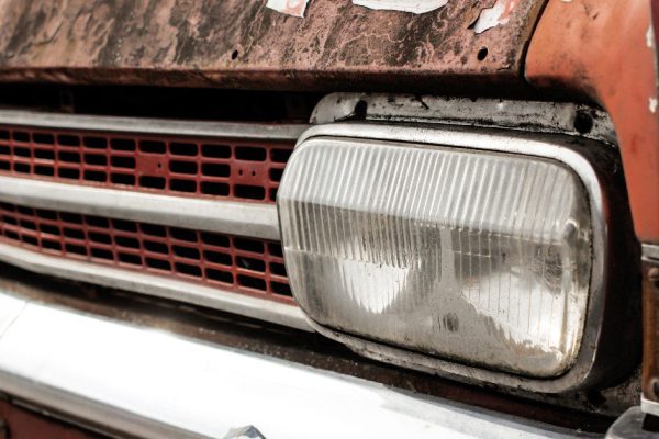 Как навсегда удалить пятна и «жучки» ржавчины на кузове автомобиля