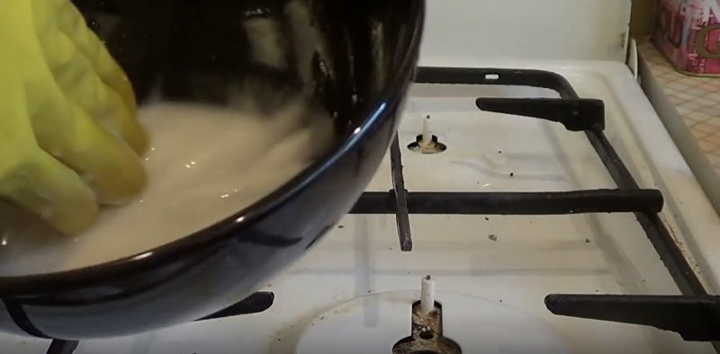 жир на решетке для жарки