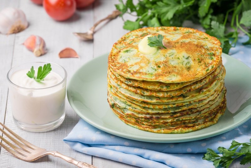 бутерброд с огурцом