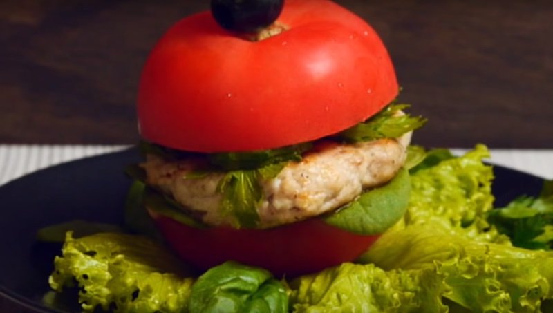 гамбургер из помидоров