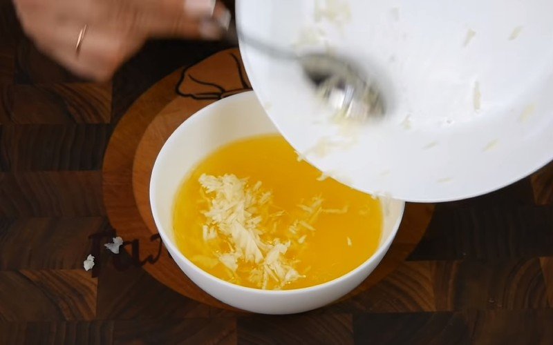 чесночный хлеб поваренок