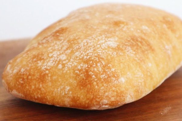 Чиабатты без замеса хватит на всех, если итальянская хозяйка берется за дело