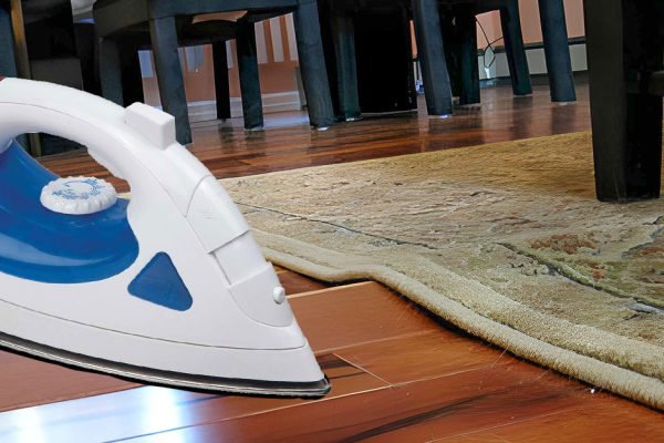 Новенький ламинат вздулся от влаги, я уже совсем отчаялась, но мудрая подруга рассказала, как его спасти