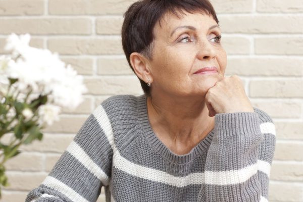 Приличная женщина после 50-летнего юбилея не станет жить в кредит, на это есть сразу несколько причин