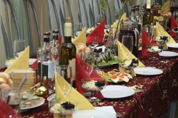 Стоит ли обижаться, если друг не позвал праздновать юбилей