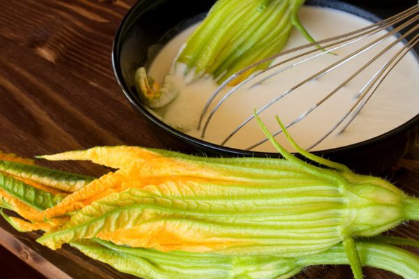 Рецепт фаршированных цветков кабачков