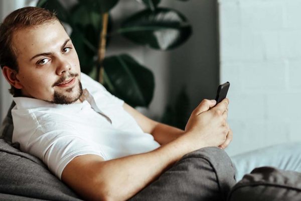 На телефоне жены появилось необычное оповещение, лучше бы я не проверял его содержимое