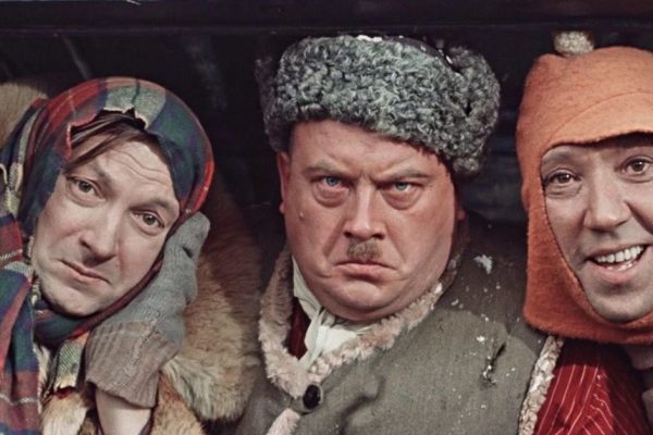 Цитаты из советских фильмов, которые бабушка с дедушкой продолжают хором