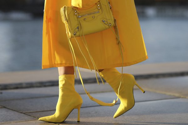 Одежду какого цвета нужно носить, чтобы везло в жизни