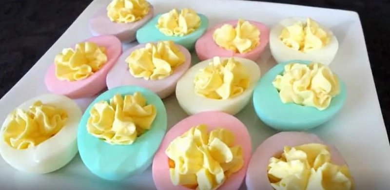 цветные яйца