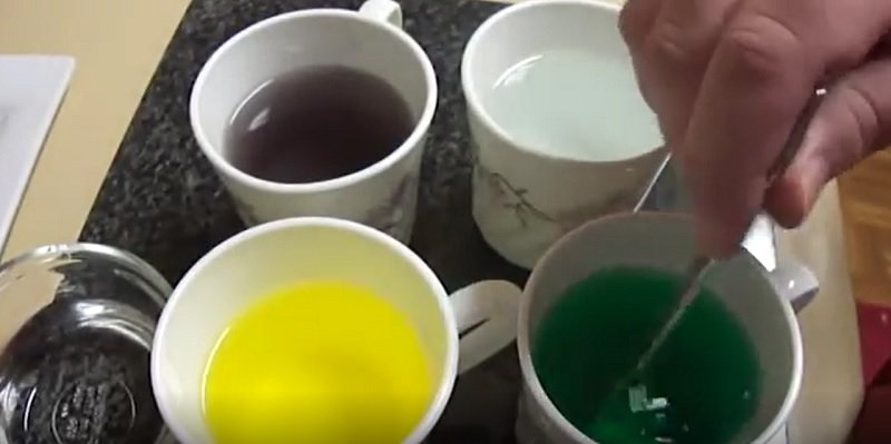 цветные яйца